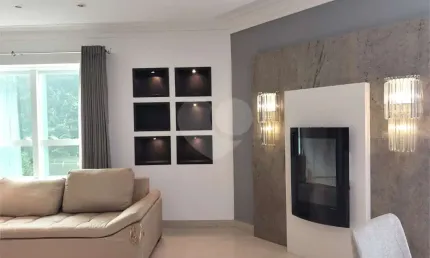 Apartamento com 3 quartos à venda ou para locação em Centro - SP