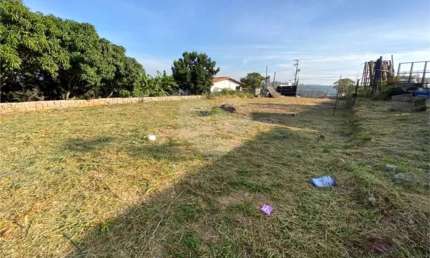 Terreno à venda ou para locação em Jardim Rosaura - SP