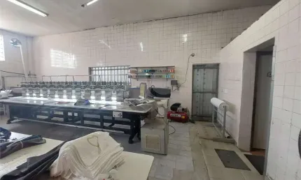 Ponto comercial para alugar na Doutor Cândido Mojola, Jardim Búfalo, Jundiaí
