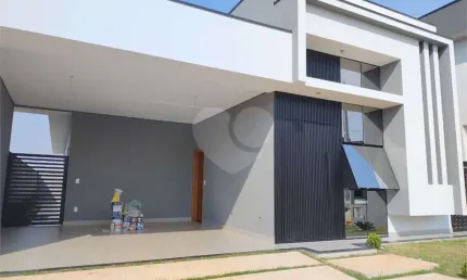 Condomínio com 3 quartos à venda em São Venâncio - SP