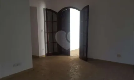 Casa térrea com 4 quartos à venda em Jardim Morada Do Sol - SP