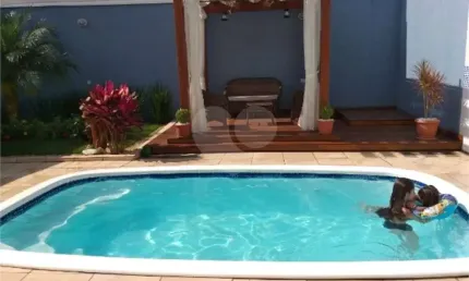 Casa com 3 quartos à venda na Rua Baptista Nalini, Jardim Colônia, Jundiaí