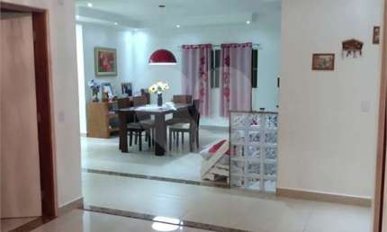 Casa com 3 quartos à venda na João Martins Rodrigues, Centro, Eldorado