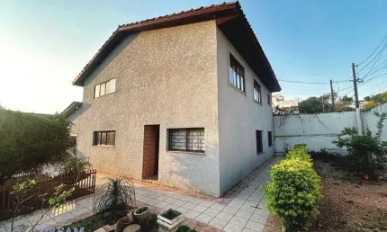 Casa com 3 quartos à venda na rubens cardoso de brito, 267, guabirotuba, curitiba, 267 m2 por r$ 1.095.000