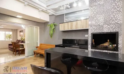 Casa em condomínio fechado com 3 quartos à venda na Rua Maria Luiza Bazzani Natal, 131, Uberaba, Curitiba, 93 m2 por R$ 628.000