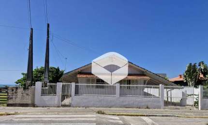 Casa com 4 dormitórios à venda, 100 m² por R$ 430.000,00 - Salinas - Balneário Barra do Sul/SC