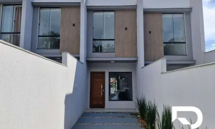 Sobrado com 3 dormitórios à venda, 77 m² por R$ 420.000,00 - Nova Brasília - Joinville/SC