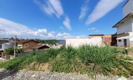 Terreno à venda, 247 m² por R$ 235.000,00 - Petrópolis - Joinville/SC