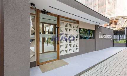 Apartamento para venda em rua sem saida no coracao do Batel