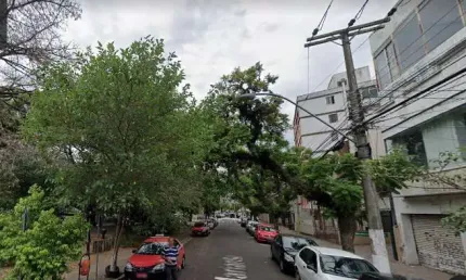 Sala comercial à venda na Rua Mariante, Rio Branco, Porto Alegre