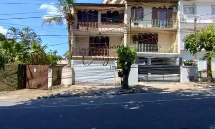 Casa para Venda em Volta Redonda, Jardim Amália, 5 dormitórios, 3 suítes, 5 banheiros, 2 vagas