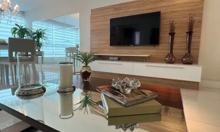 Apartamento Mobiliado a 650m do Mar com 3 Suítes e Lazer Completo