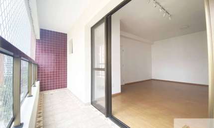 Apartamento 131m², 4 dorms, 2 suits, 5 banh, 3 vagas