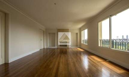 Apartamento 3 Dormitórios sendo 3 Suítes 5 vagas na Cidade Jardim