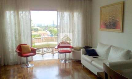 Apartamento 3 dormitórios, 1 suíte, 2 vagas no Campo Belo.