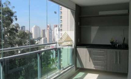 Apartamento com 3 dormitórios sendo 1 suite, espaço gourmet no Morumbi