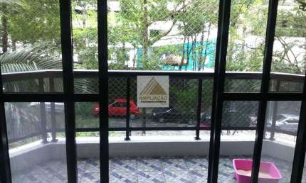 Apartamento com 4 Dormitórios, 1 suíte, 2 vagas cobertas no Panamby