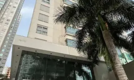 Apartamento com 3 quartos à venda na Rua Eurico Hummig, Gleba Fazenda Palhano, Londrina por R$ 1.950.000
