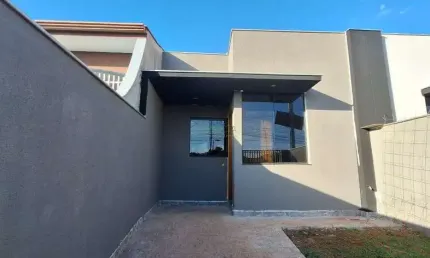 Casa com 2 quartos à venda na Rua Arthur Magro, Tarobá, Londrina por R$ 300.000