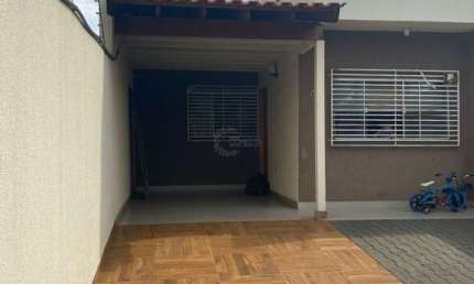 Casa com 3 quartos à venda na Rua Armando Balarotti, Portal de Versalhes 1, Londrina por R$ 470.000