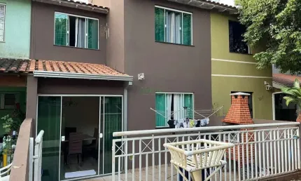 Casa em condomínio fechado com 3 quartos à venda na Rua Paulo Roberto Moita da Silva, Conjunto Residencial Ilha Bela, Londrina por R$ 245.000