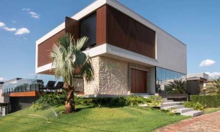 Casa em condomínio fechado com 5 quartos à venda na Rua Alcides Turini, Sun Lake Residence, Londrina por R$ 5.700.000