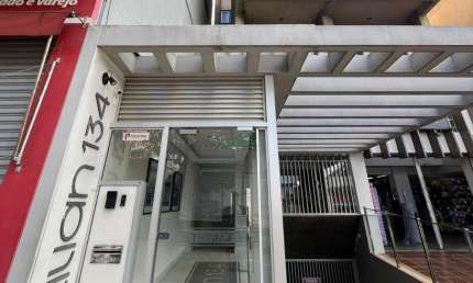 Apartamento com 3 quartos à venda na Rua Pernambuco, Jardim Lilian, Londrina por R$ 350.000
