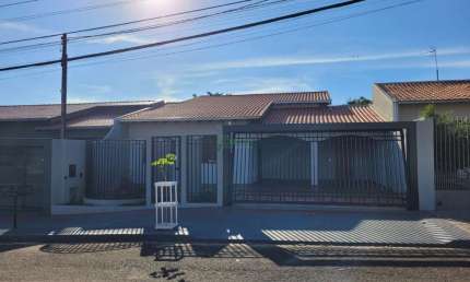 Casa com 3 quartos à venda na Rua Maria José Carneiro, Monte Carlo, Londrina por R$ 790.000