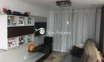 Casa em condomínio fechado com 3 dormitórios sendo uma suíte