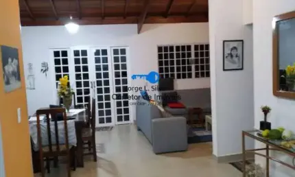 Belissíma Chacará no Jaguari Santana de Parnaíba com 3 Dormitórios !