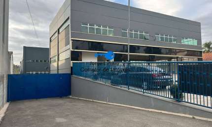 Loja  Comercial na Fazendinha 2 pavimentos 600m2  Locação !
