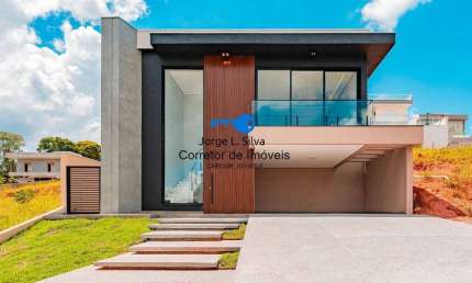 Casa 3 Suítes 1 Suíte Master  4 vagas  Jacuzzi 10 pessoas 210m2 AC  Cotia!