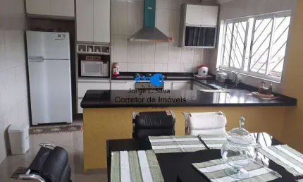 Belissímo sobrado 3 dormitórios 1 suíte com varanda portal 2 venda !