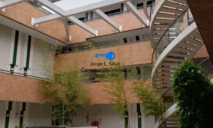 Escritórios de 71m2 no alto da lapa em prédio comercial !