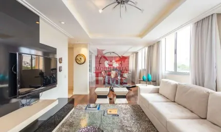 Alto da xv: apartamento reformado, face norte e elevador privativo – conforto total!
