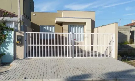 Casa com 2 dormitórios à venda, 53 m² por R$ 385.000,00 - Coroados - Guaratuba/PR