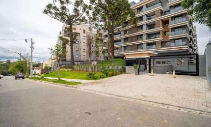 REVENDA SOLENNE  APARTAMENTE FRENTE PARA RUA PERSONALIZADO 111m² 2 VAGAS