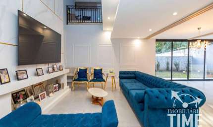 Casa Tríplex em Townhouse com 4 Suítes à venda, 383 m²  - Life Park Colombo/PR