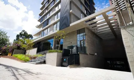 Apartamento de Luxo no Juvevê Com  265m², 3 Suítes, 4 Vagas
