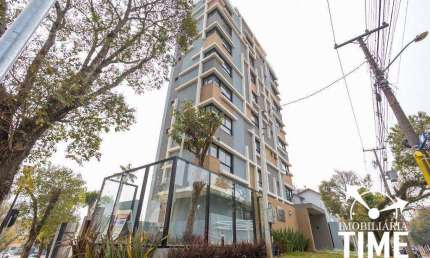 Apartamento com 1 dormitório para alugar, 18 m² por R$ 2.724,00/mês - Água Verde - Curitiba/PR