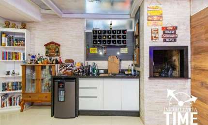 Sobrado com 3 dormitórios para alugar, 93 m² por R$ 3.441,50/mês - Uberaba - Curitiba/PR