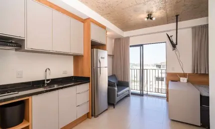 Apartamento com 1 dormitório para alugar, 27 m² por R$ 2.446,00/mês - Rebouças - Curitiba/PR