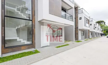 Sobrado com 3 dormitórios à venda, 153 m² por r$ 949.000 - xaxim - curitiba/pr
