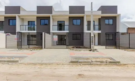 Sobrado com 3 dormitórios à venda, 78 m² por R$ 590.000,00 - Brejatuba - Guaratuba/PR
