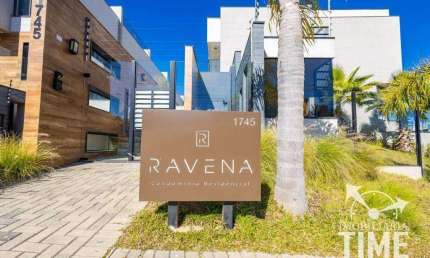 Sobrado com 3 dormitórios à venda, 240 m² por R$ 1.833.520,47 - Santo Inácio - Curitiba/PR