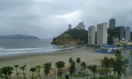 Apartamento com Vista Mara - Praia do Itararé, em São Vicente.