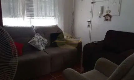 Apartamento à venda no BNH  02 Dormitórios Bairro Aparecida em Santos/SP