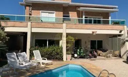 Casa Sodrado Alto Padrão - Próximo a Praia da Enseada - Guarujá/SP.