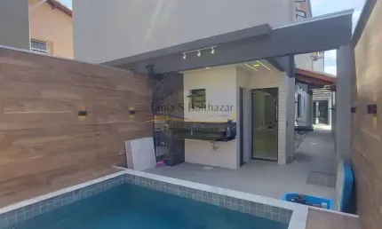 Sobrado à venda no bairro maracanã - praia grande/sp