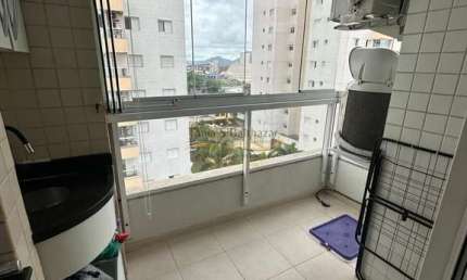 Apartamento com Lazer, no Bairro Ponta da Praia, em Santos.